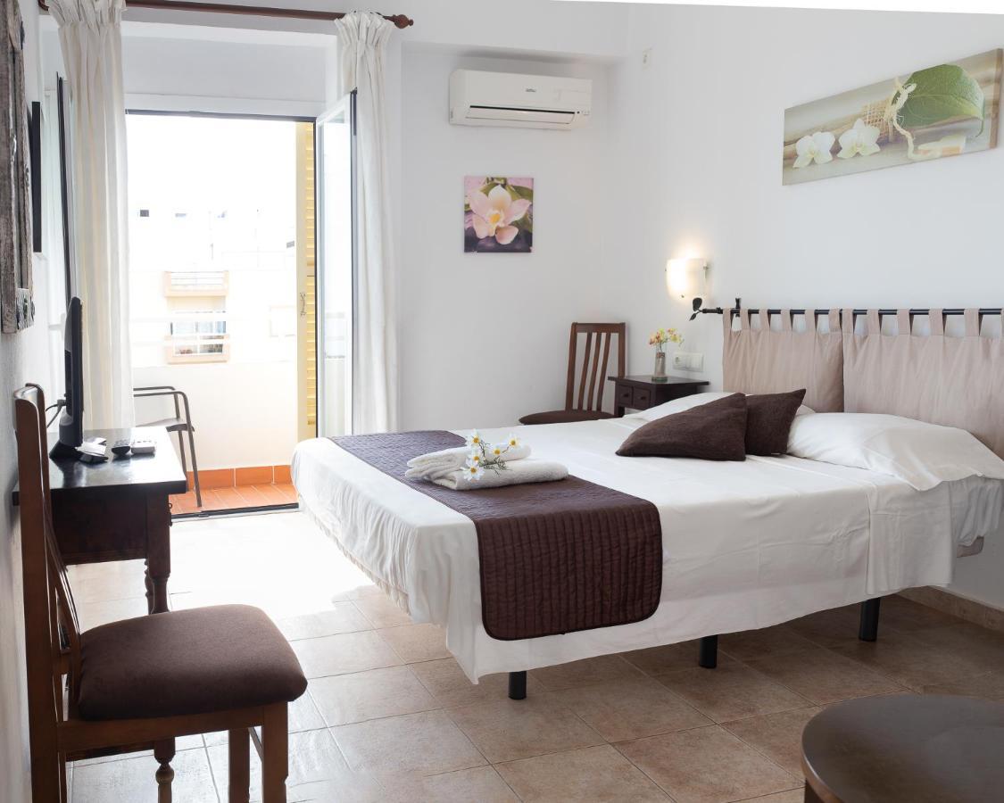 סנטה אאולריה דס ריו Hostal Yebisah מראה חיצוני תמונה