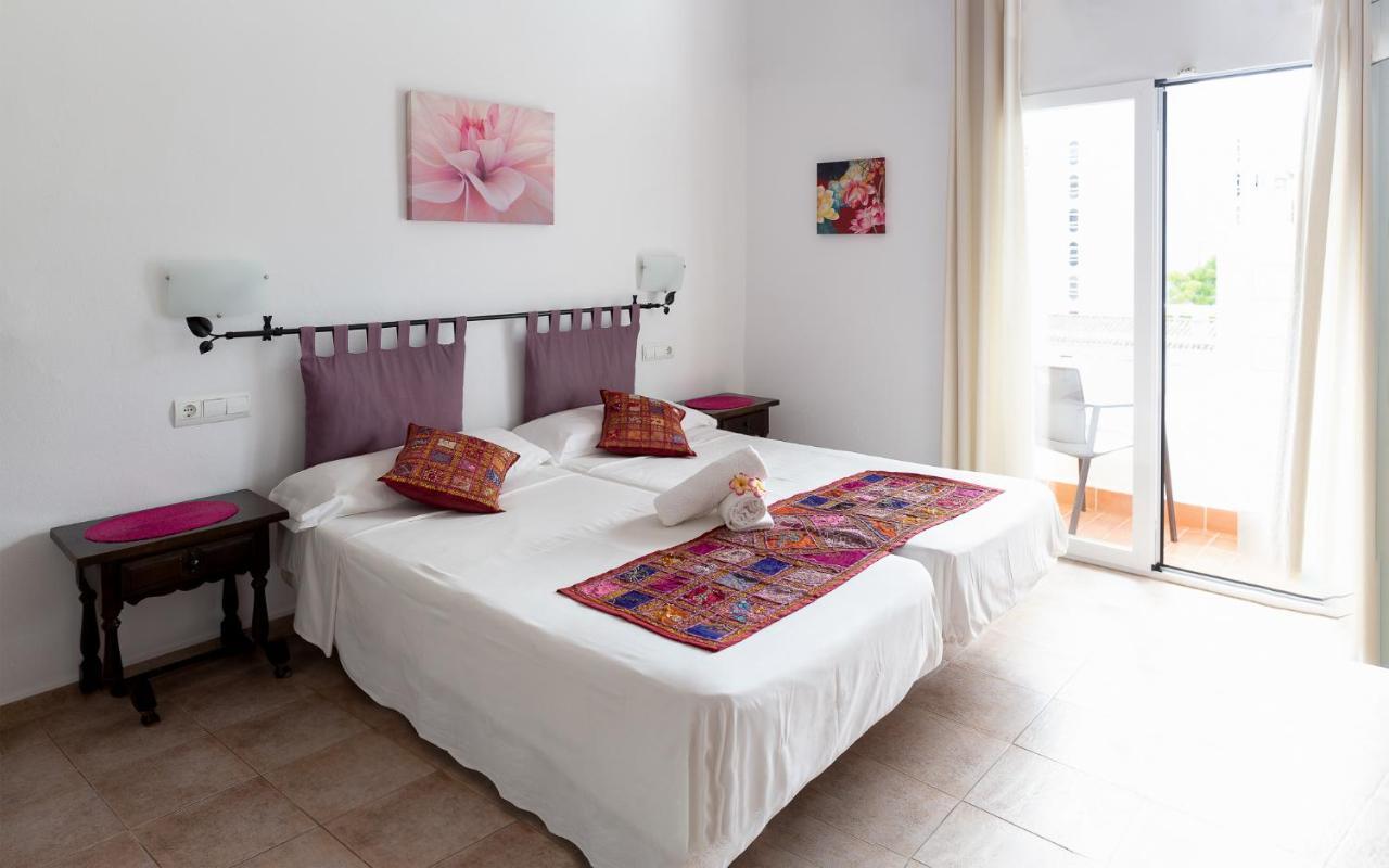 סנטה אאולריה דס ריו Hostal Yebisah מראה חיצוני תמונה