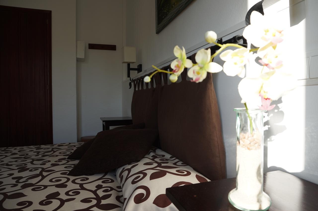סנטה אאולריה דס ריו Hostal Yebisah מראה חיצוני תמונה